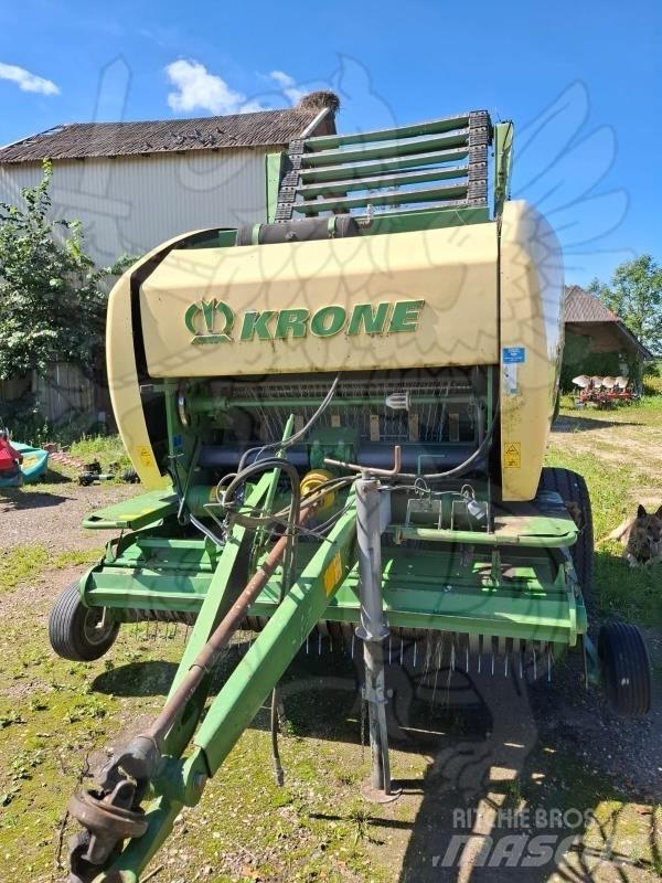 Krone Comprima F 155 Ritinių presai