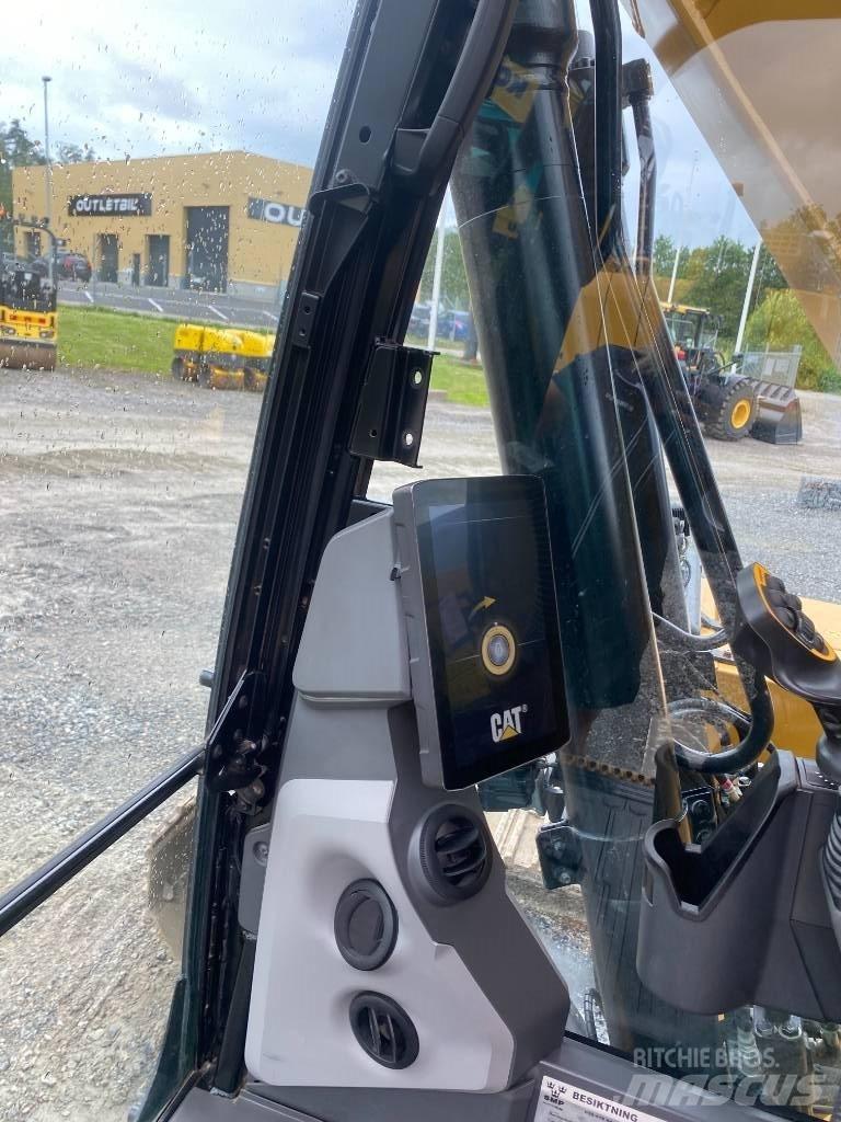 CAT 320 Vikšriniai ekskavatoriai