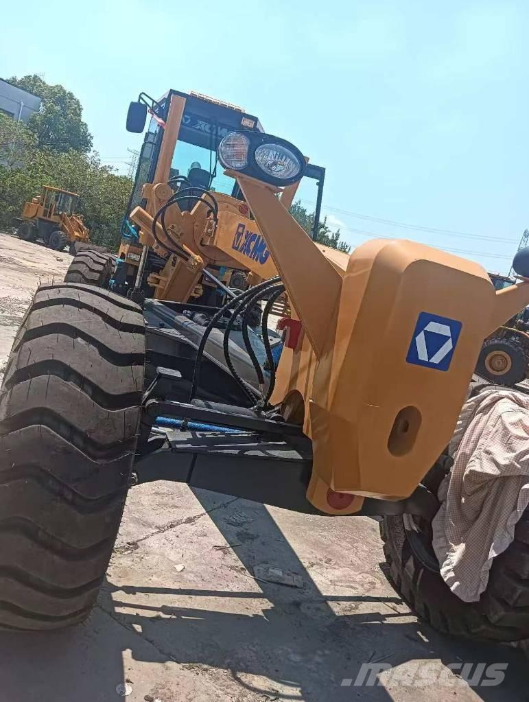 XCMG GR 1803 Greideriai