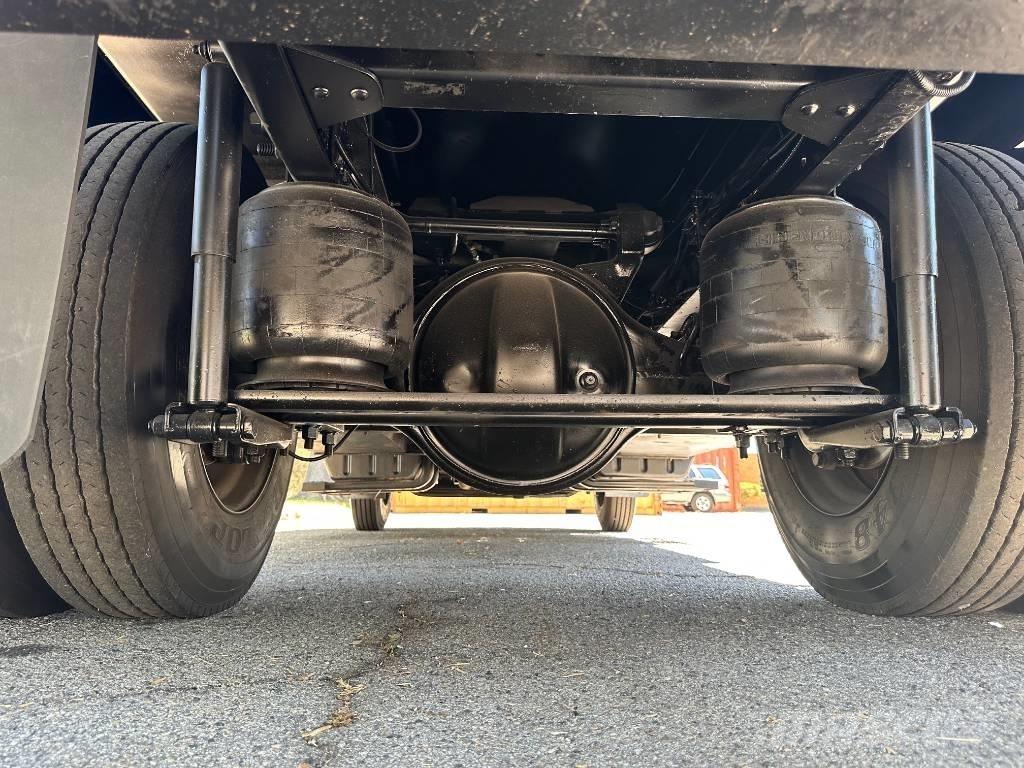 GMC Topkick C 7500 Savivarčių priekabų vilkikai