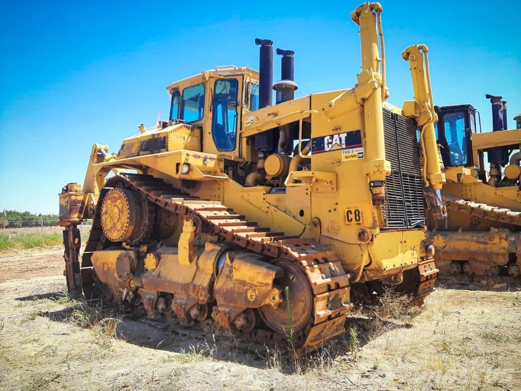 CAT D10 Vikšriniai buldozeriai