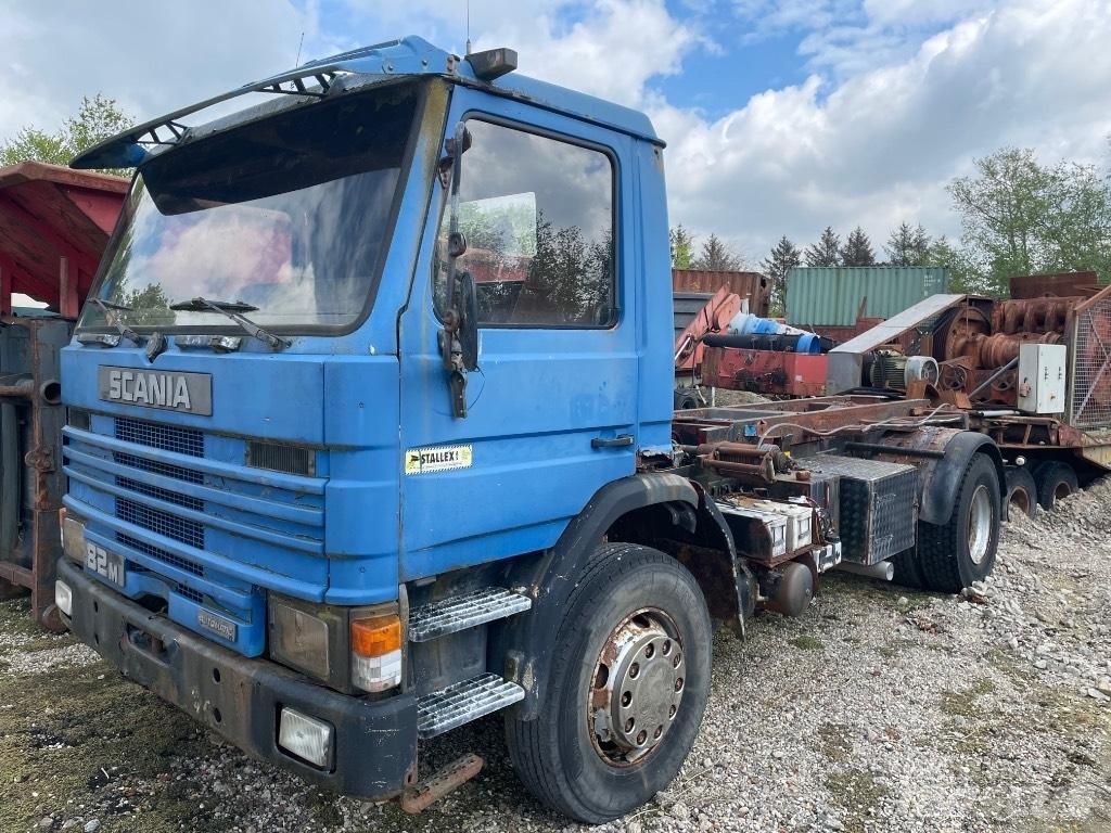 Scania 82M Savivarčiai su kabeliniu keltuvu