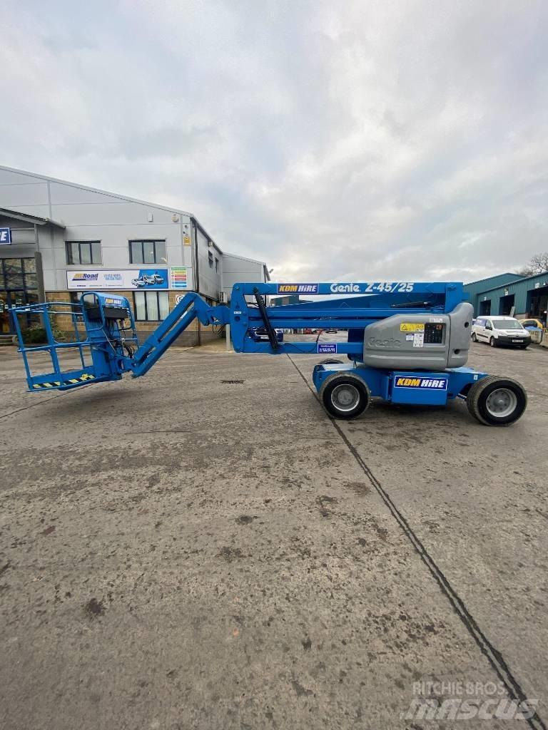 Genie Z 45/25 J Alkūniniai keltuvai