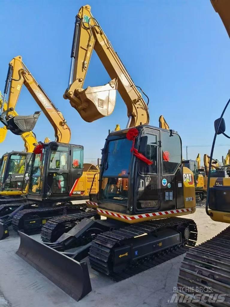 CAT 307E Vikšriniai ekskavatoriai