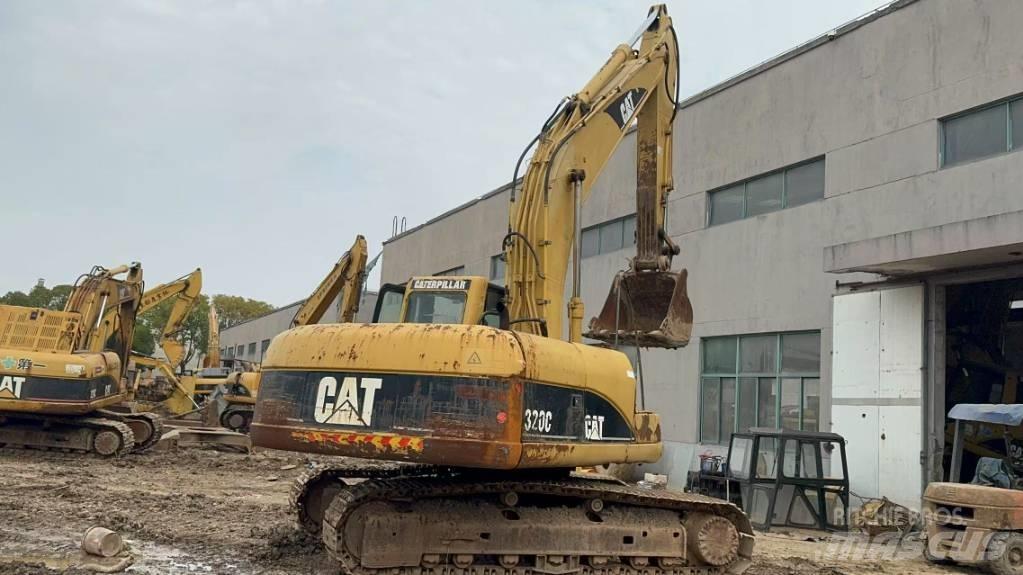 CAT 320 C Vikšriniai ekskavatoriai