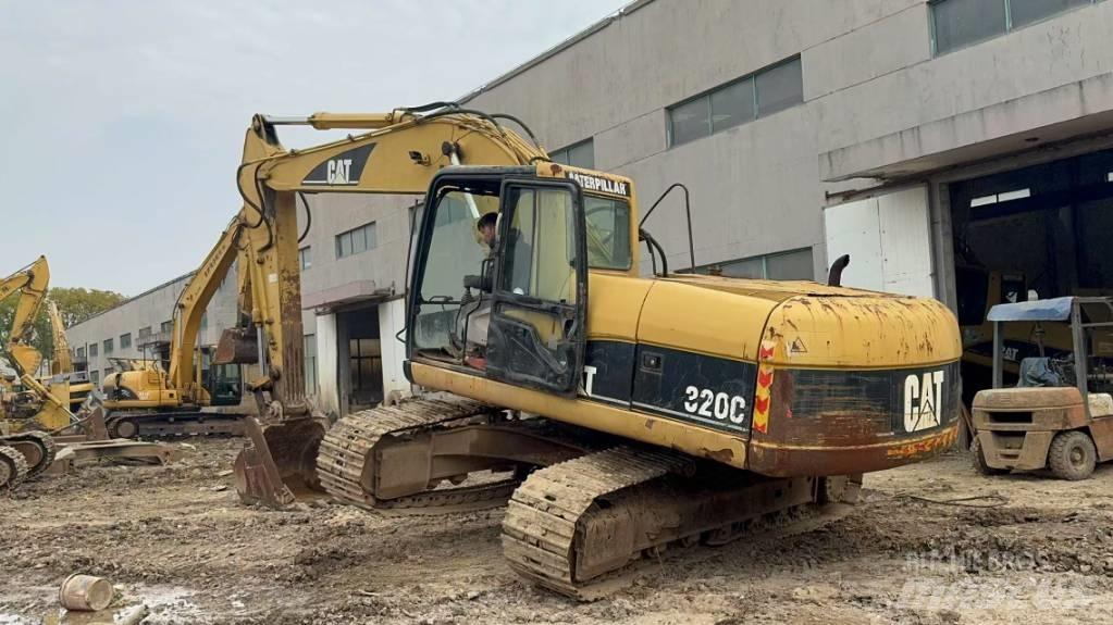 CAT 320 C Vikšriniai ekskavatoriai
