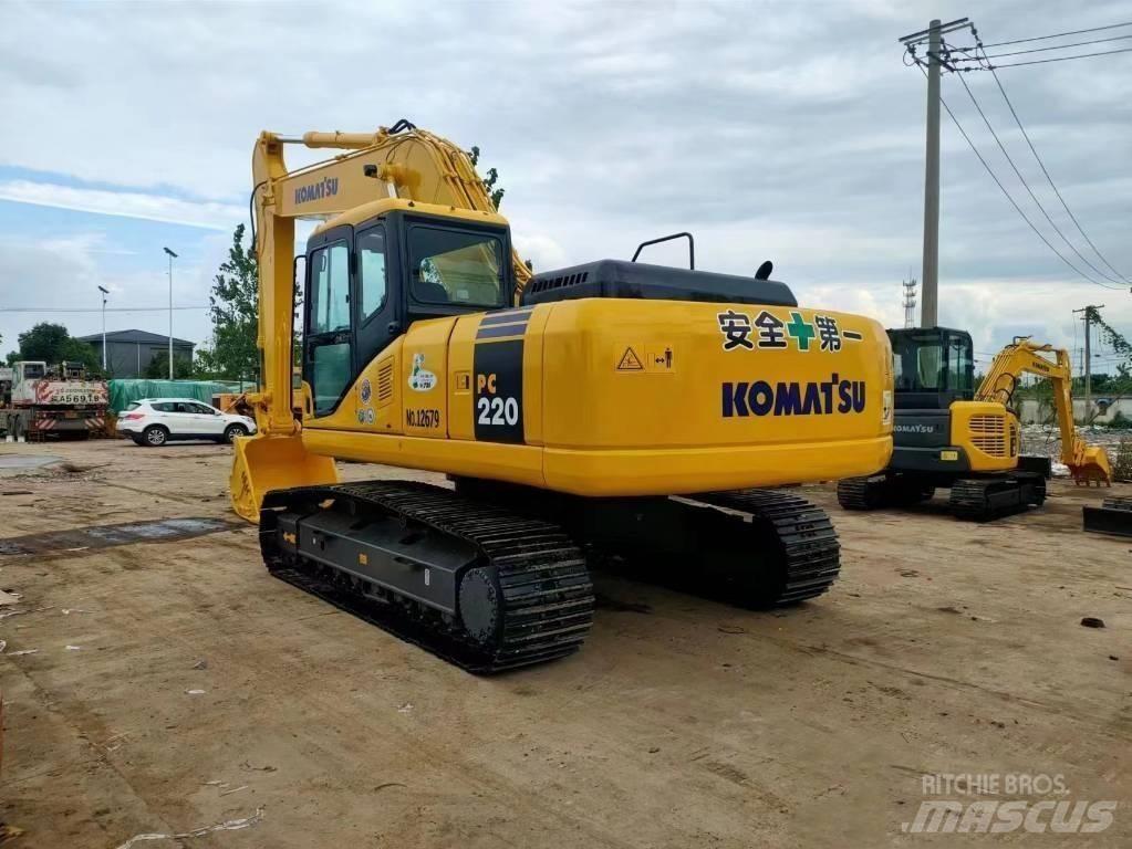 Komatsu pc220-7 Vikšriniai ekskavatoriai