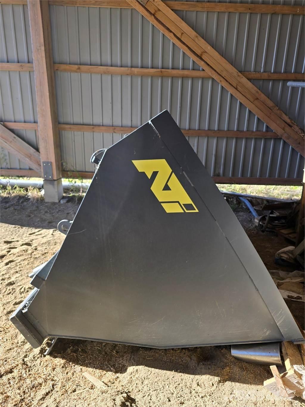 ATI 30 Smėlio ir druskos barstytuvai