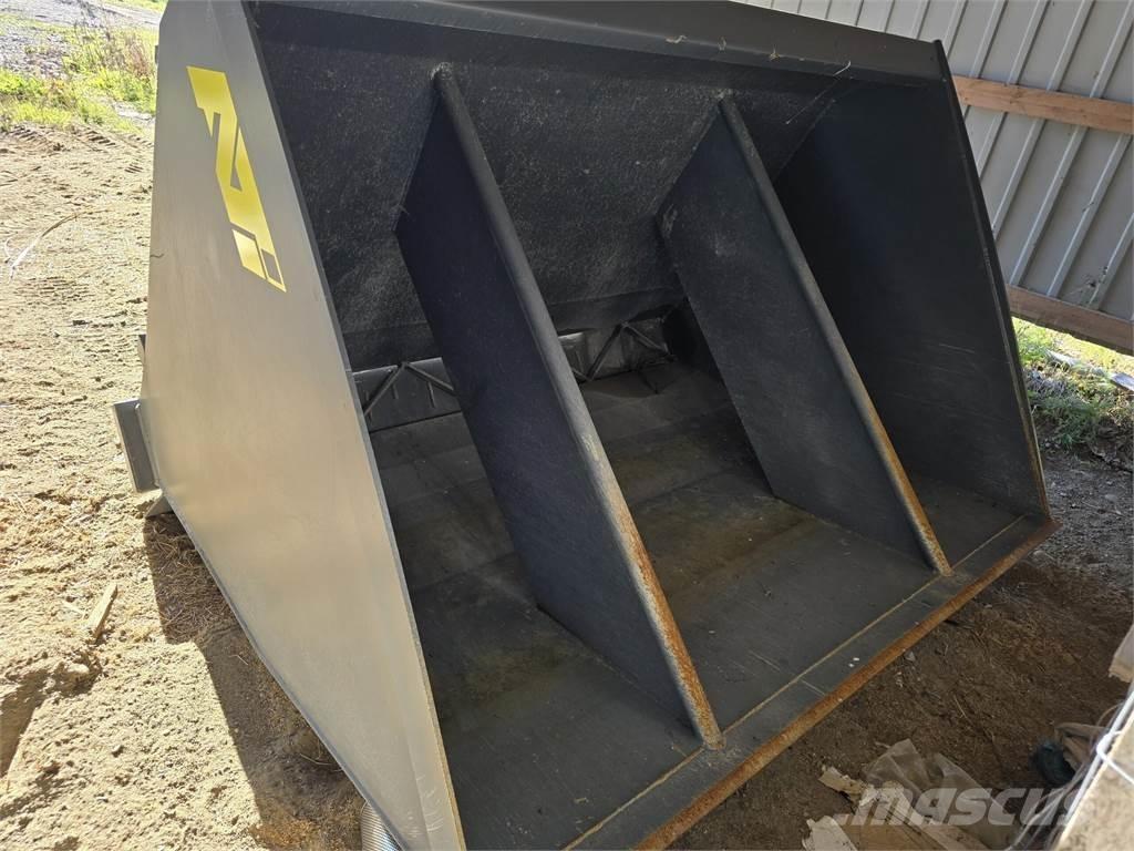 ATI 30 Smėlio ir druskos barstytuvai