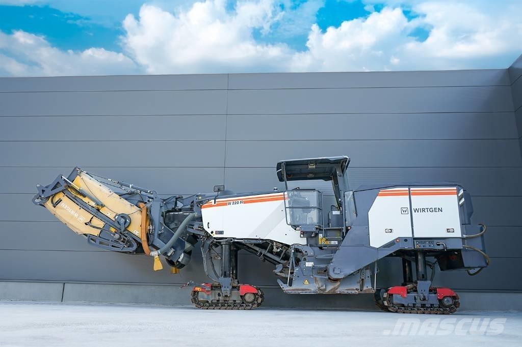 Wirtgen W 220 FI Asfalto šalto frezavimo technika
