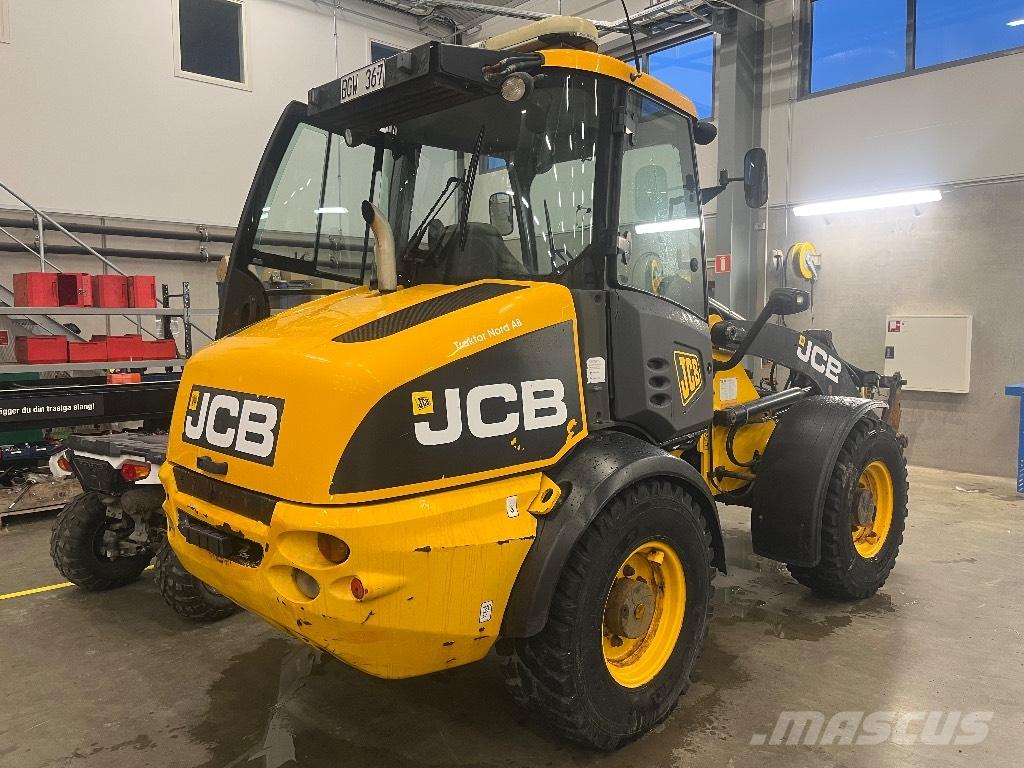 JCB 409 Naudoti ratiniai krautuvai