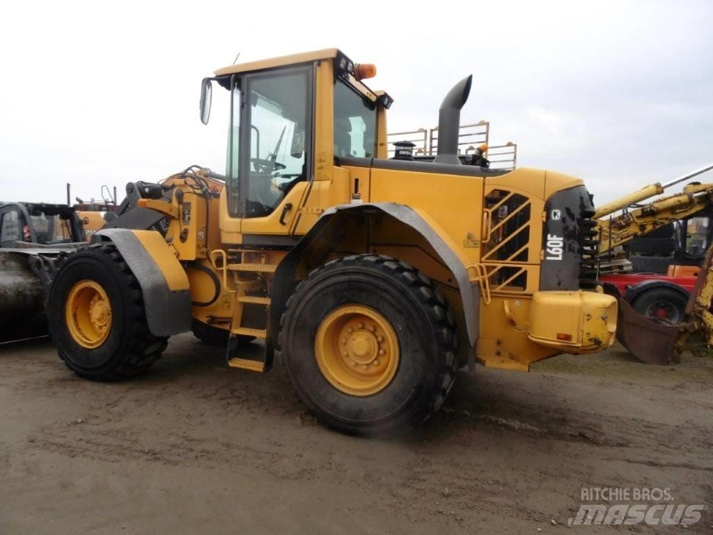 Volvo L 60 F Naudoti ratiniai krautuvai
