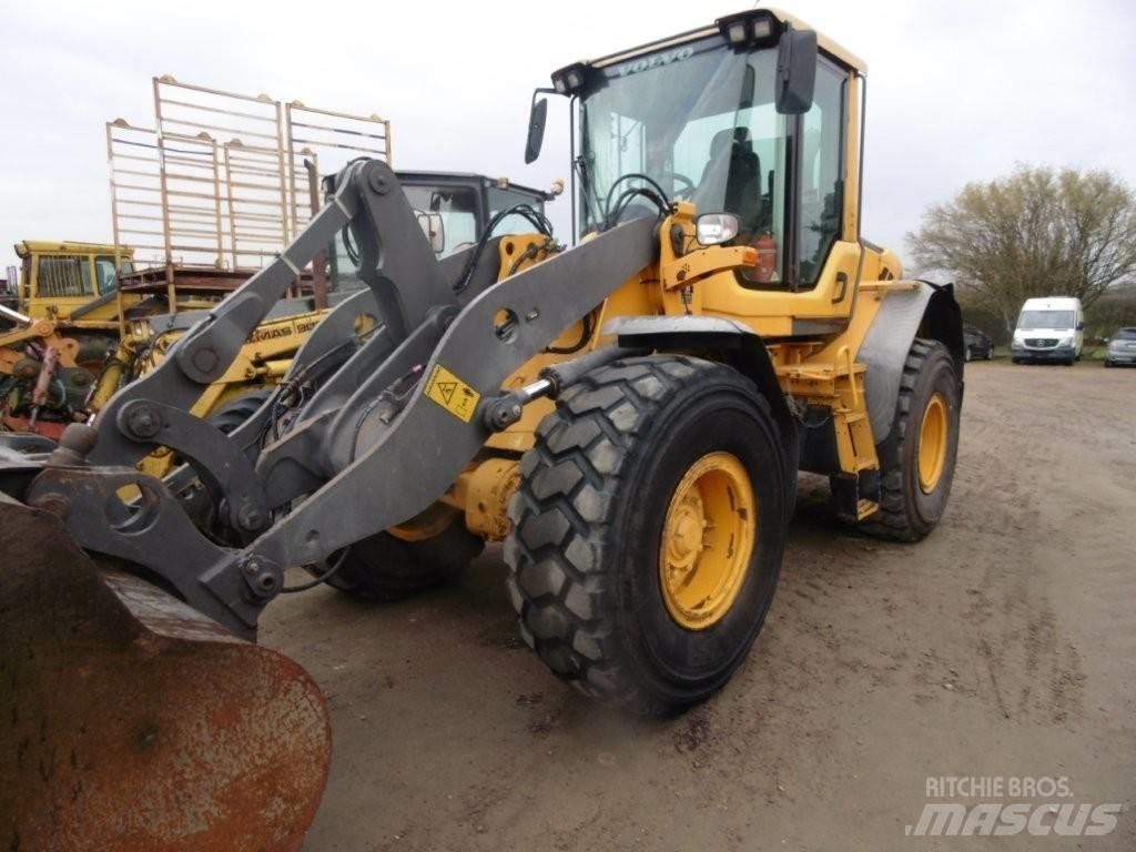 Volvo L 60 F Naudoti ratiniai krautuvai