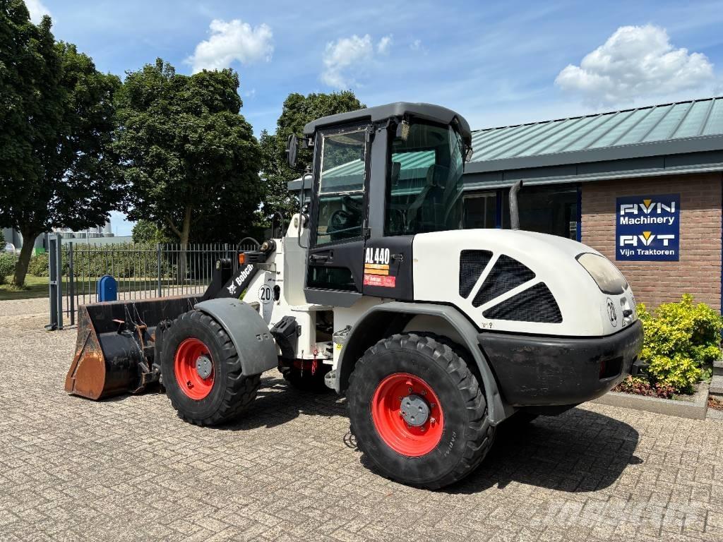 Bobcat AL 440 D Naudoti ratiniai krautuvai