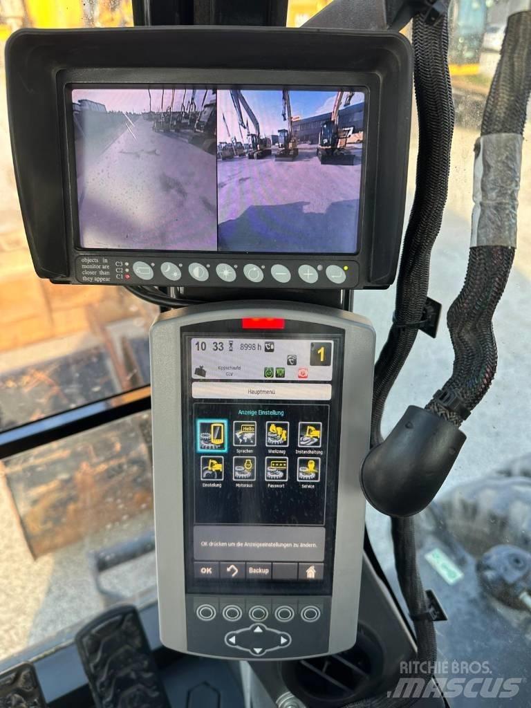 CAT M 318 F Ratiniai ekskavatoriai