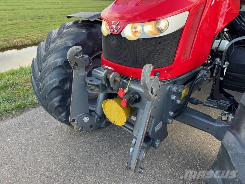 Massey Ferguson 5609 Traktoriai