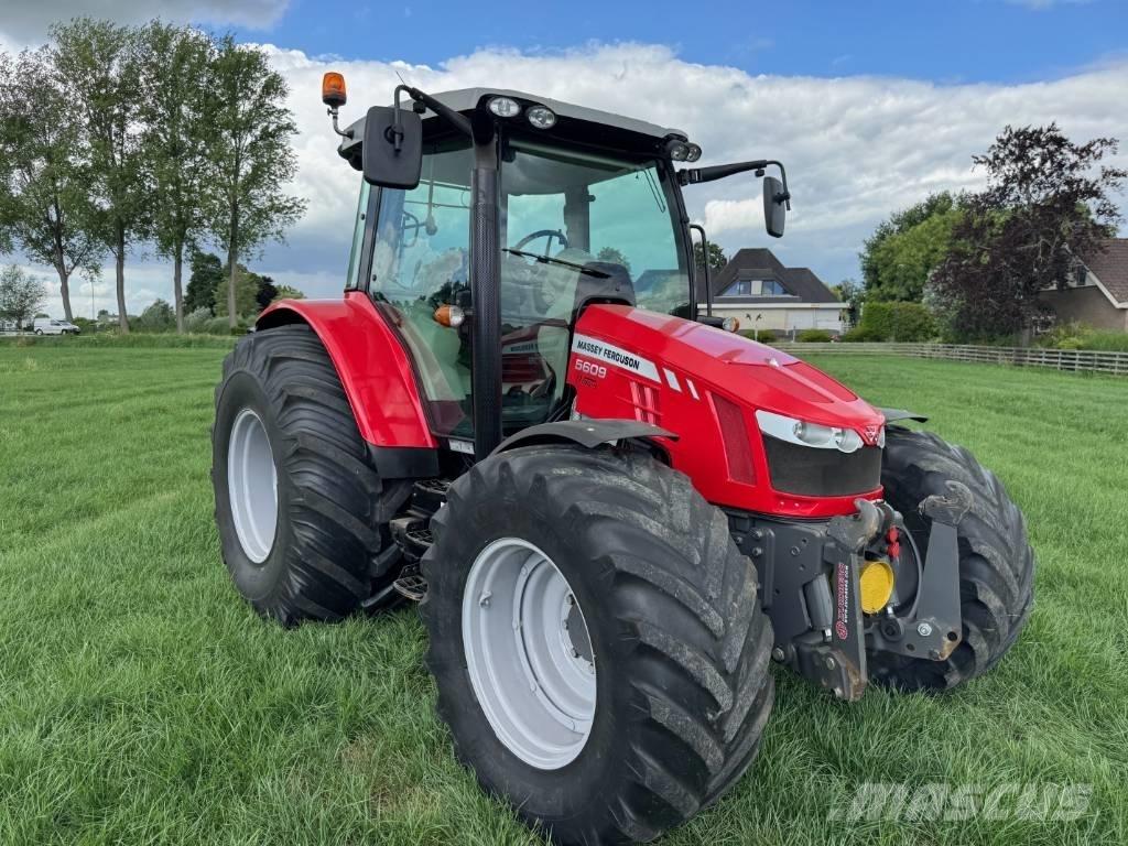 Massey Ferguson 5609 Traktoriai