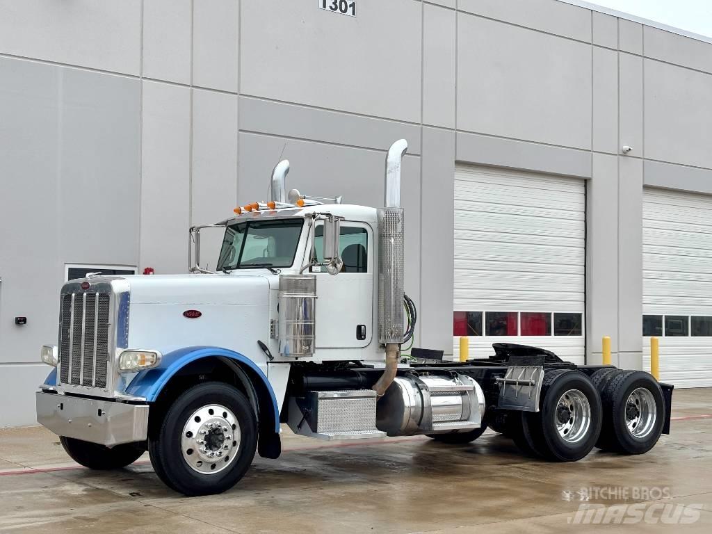 Peterbilt 388 Naudoti vilkikai