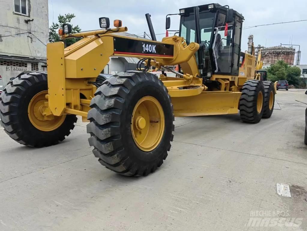 CAT 140 K Greideriai