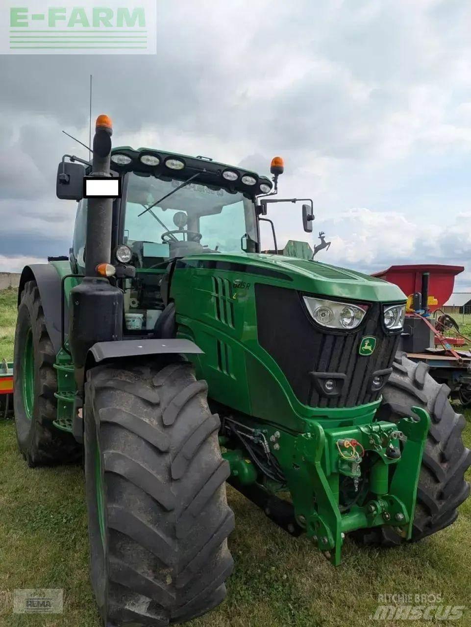 John Deere 6215 r Traktoriai