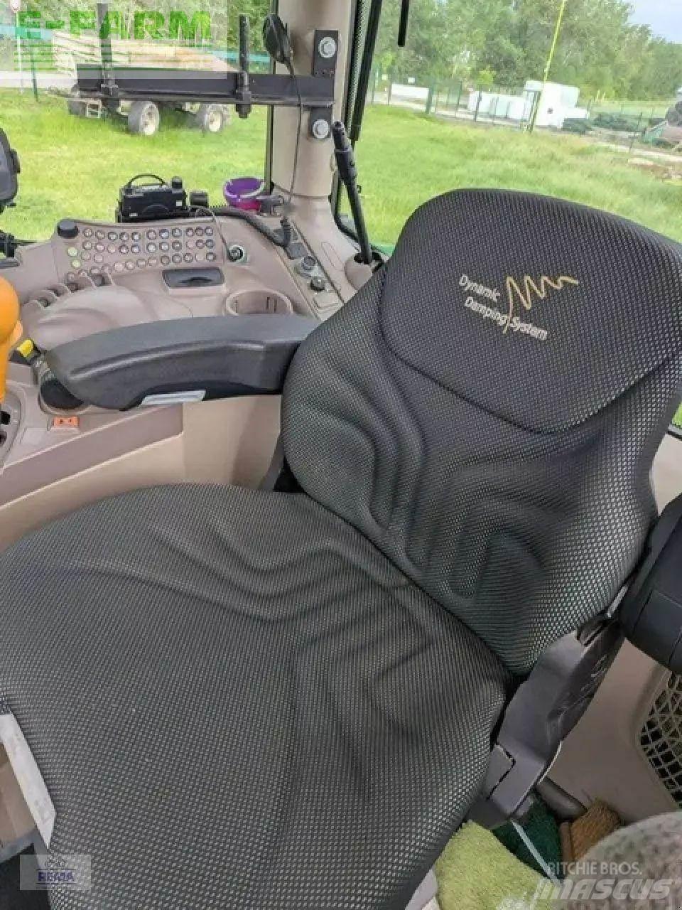 John Deere 6215 r Traktoriai
