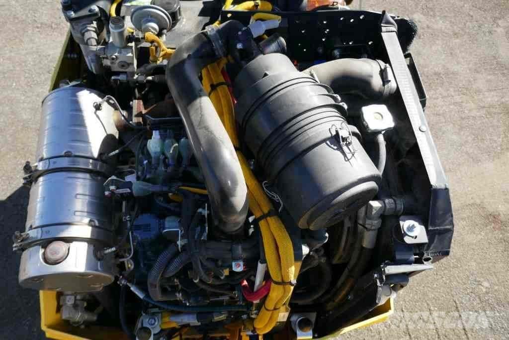 Bomag BW 100 AD-5 Maža asfalto klojimo technika