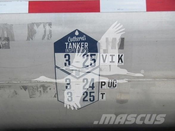 ACRO DOT 412 Cisternos puspriekabės