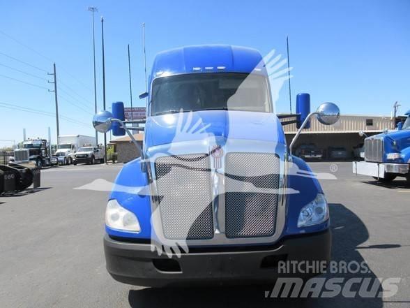 Kenworth T680 Naudoti vilkikai
