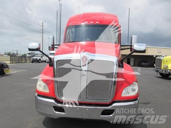 Kenworth T680 Naudoti vilkikai