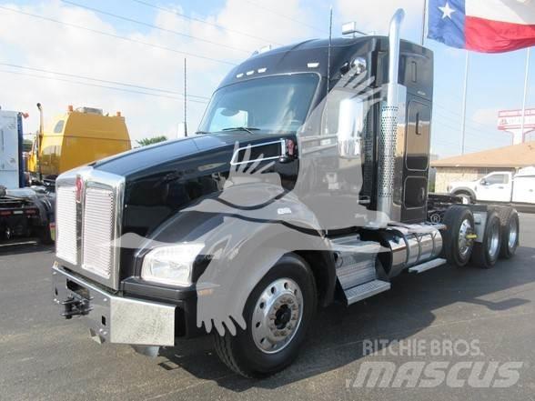 Kenworth T880 Naudoti vilkikai