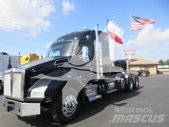 Kenworth T880 Naudoti vilkikai