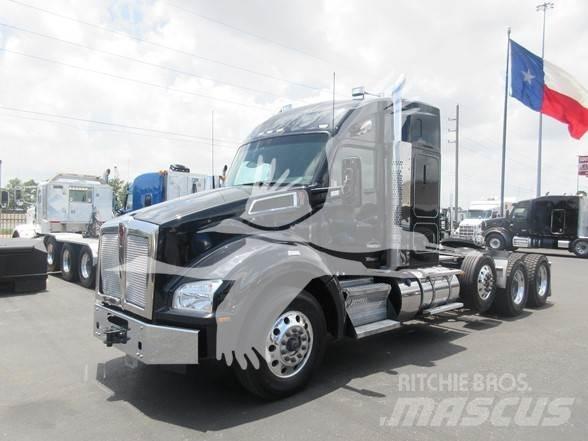 Kenworth T880 Naudoti vilkikai