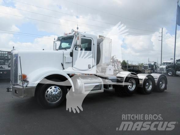 Peterbilt 367 Naudoti vilkikai