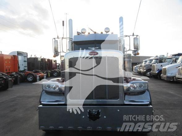 Peterbilt 389 Naudoti vilkikai