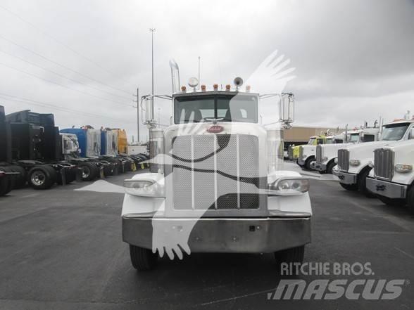 Peterbilt 389 Naudoti vilkikai