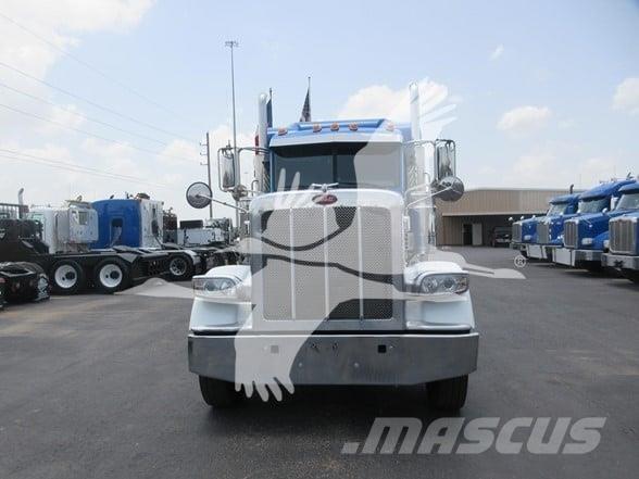 Peterbilt 389 Naudoti vilkikai