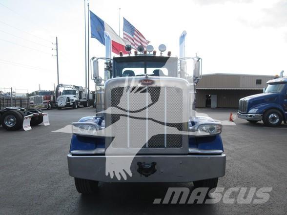 Peterbilt 389 Naudoti vilkikai