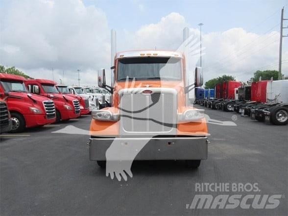 Peterbilt 567 Naudoti vilkikai