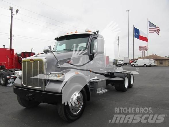 Peterbilt 567 Naudoti vilkikai