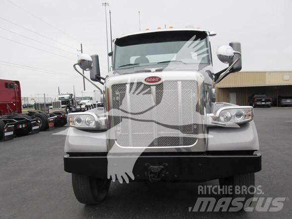 Peterbilt 567 Naudoti vilkikai