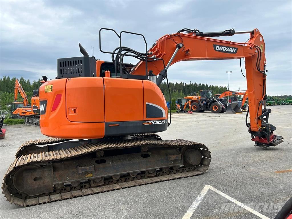 Doosan dx235lcr-5 Vikšriniai ekskavatoriai
