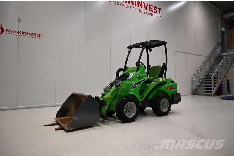 Avant 423 Naudoti ratiniai krautuvai