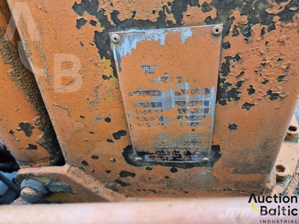 DAF FA 1700 Savivarčių priekabų vilkikai