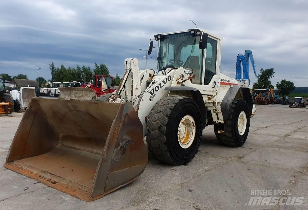 Volvo L 110 F Naudoti ratiniai krautuvai