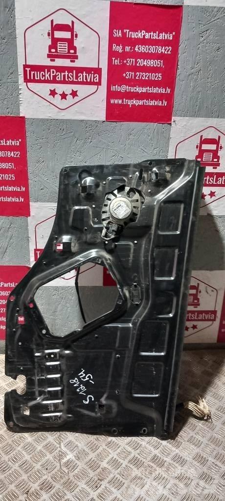 Scania R 440   1534512 Kabinos ir salonai