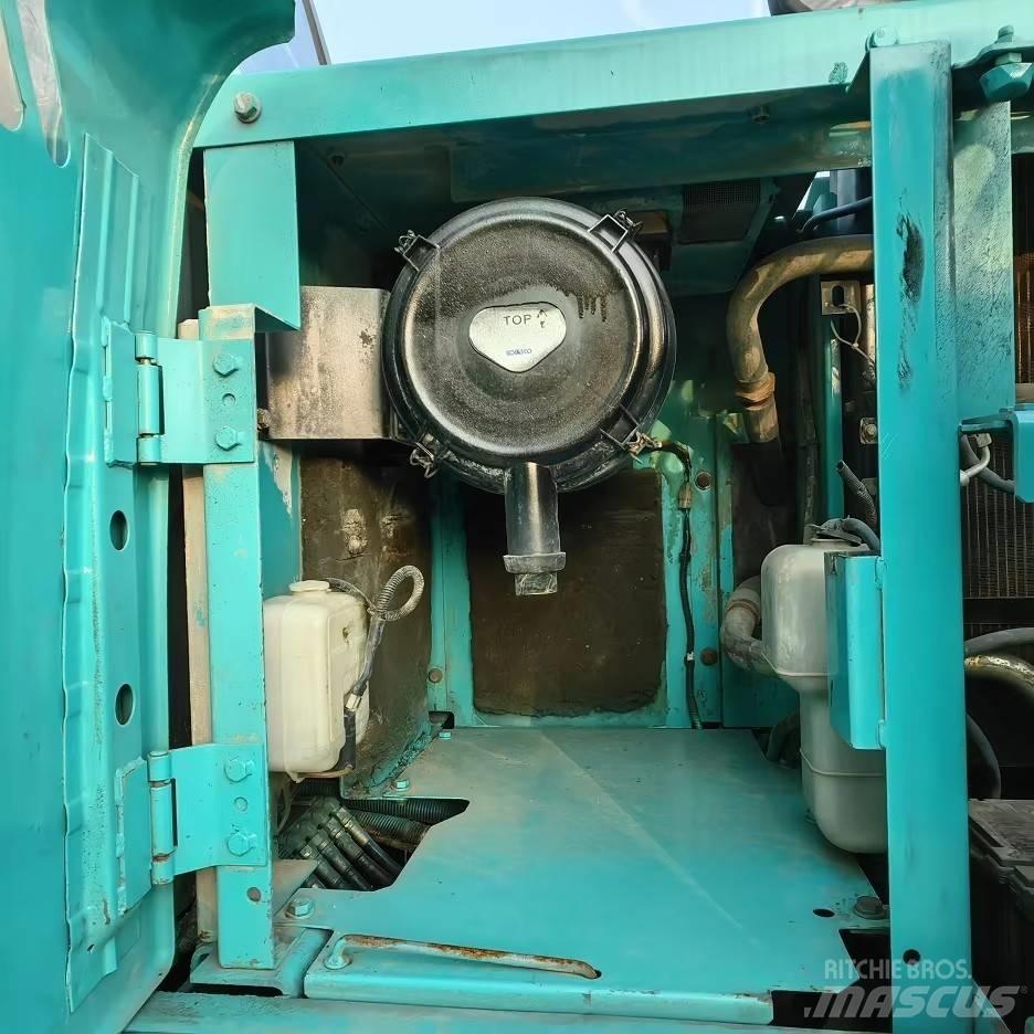 Kobelco SK200-8 Vikšriniai ekskavatoriai