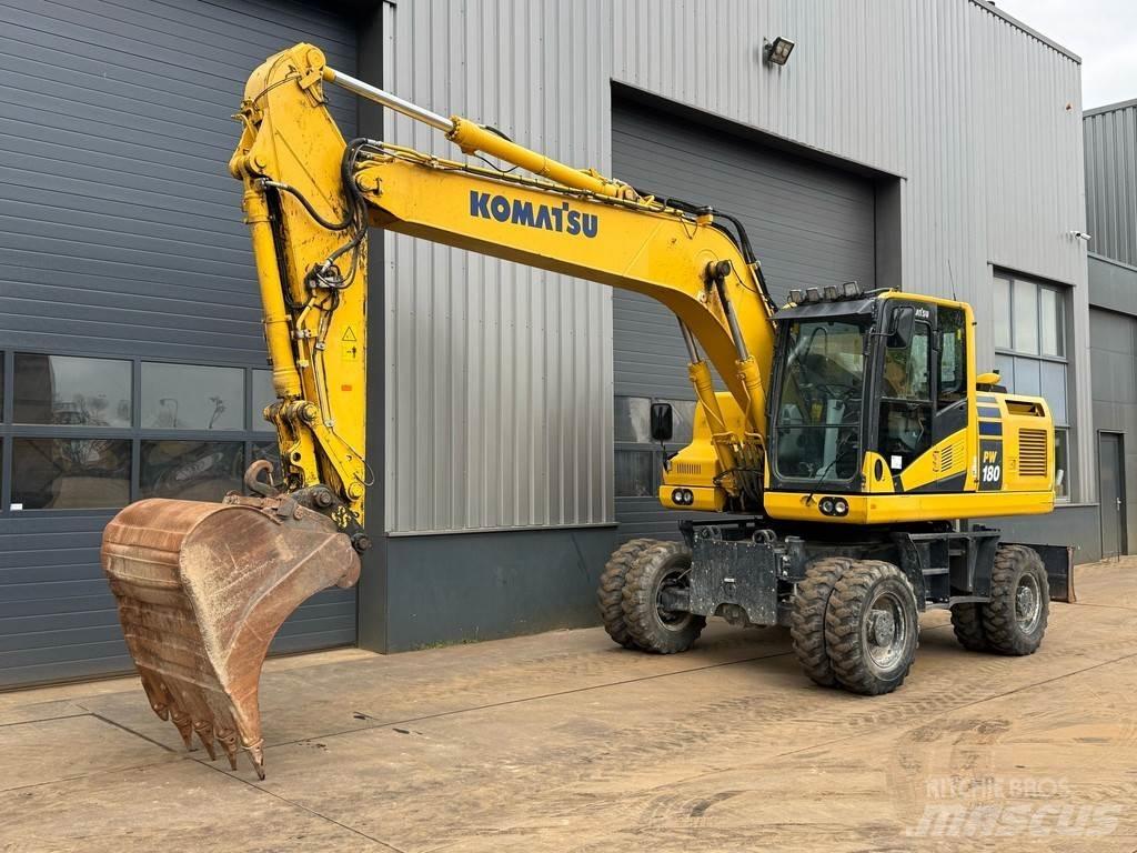 Komatsu PW180-11 Ratiniai ekskavatoriai