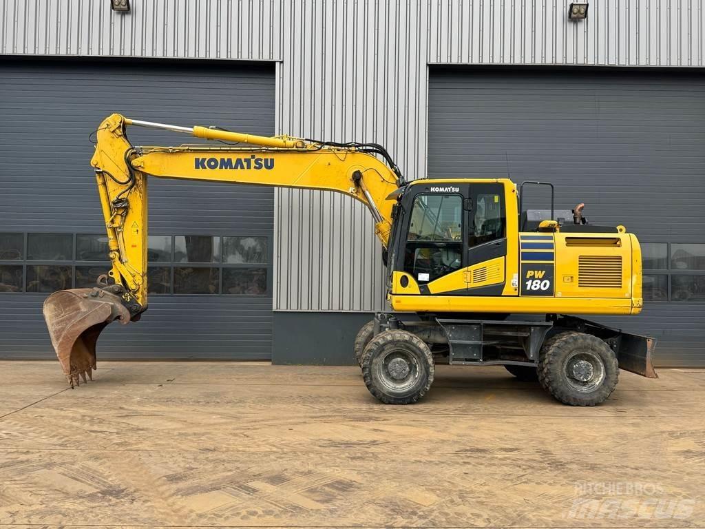 Komatsu PW180-11 Ratiniai ekskavatoriai