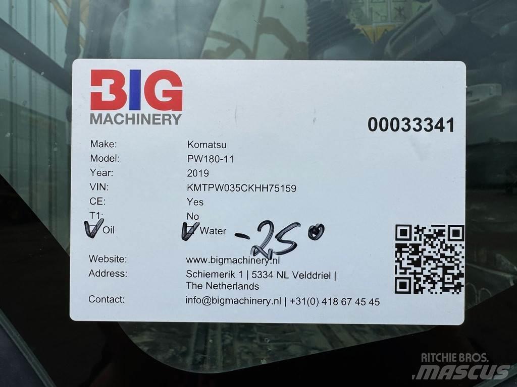 Komatsu PW180-11 Ratiniai ekskavatoriai