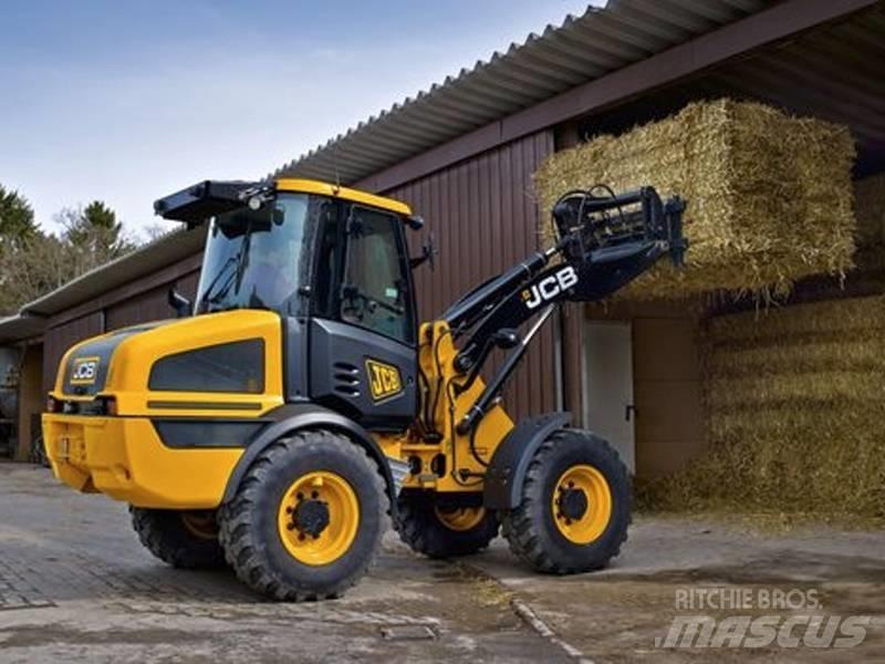 JCB 409 Agri Teleskopiniai krautuvai žemės ūkiui
